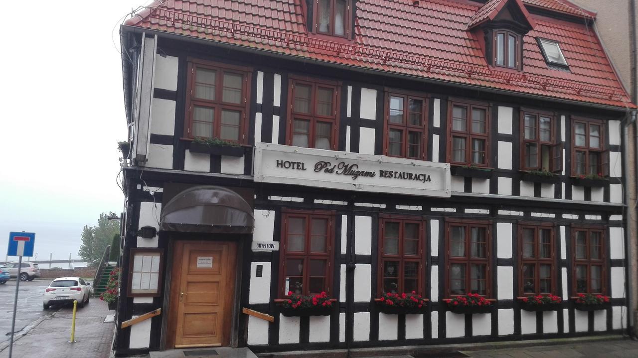 Noclegi Pod Muzami Kamien Pomorski Bagian luar foto